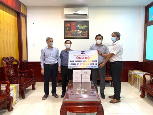 Hacom Holdings tiếp tục ủng hộ công tác phòng, chông Covid-19 tại thành phố Phan Rang Tháp Chàm